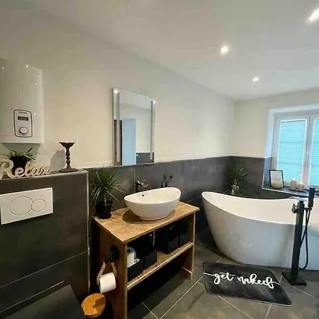 Mya Lenas Suite Irrel Exterior photo